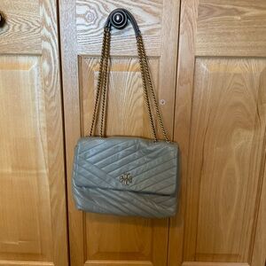 Elegant Gray Quilted Shoulder Bag